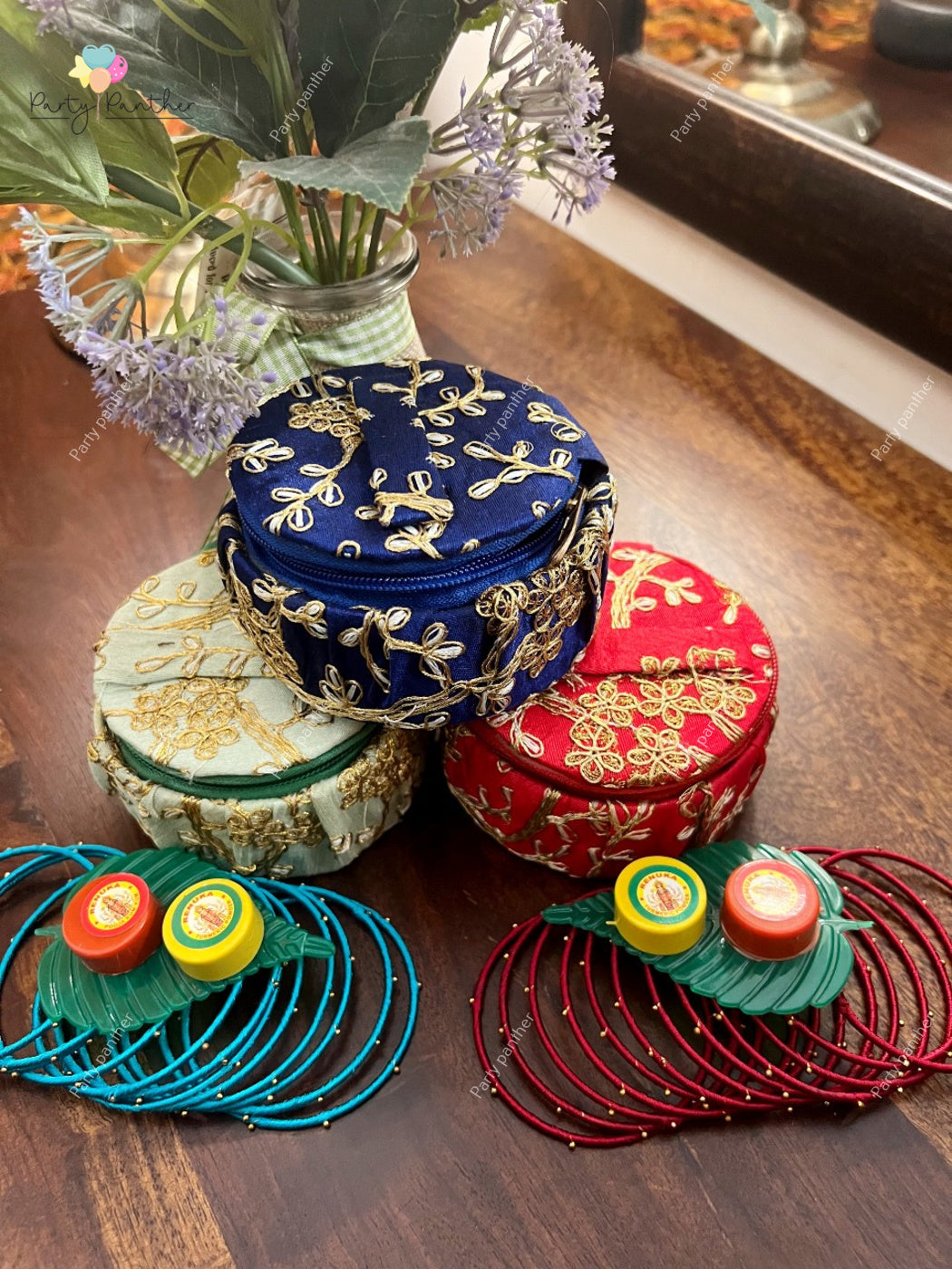 15 Return Gifts for Pooja: Religious & Stylish Return Gifts to Give Guests  After a Puja (2021)